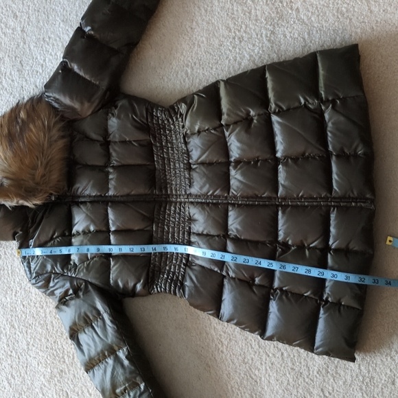 Laundry Coat - Picture 14 of 15